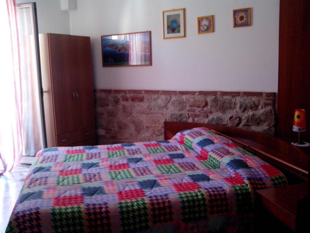 Bed&Breakfast La Casetta Sant'Alessio Siculo Quarto foto