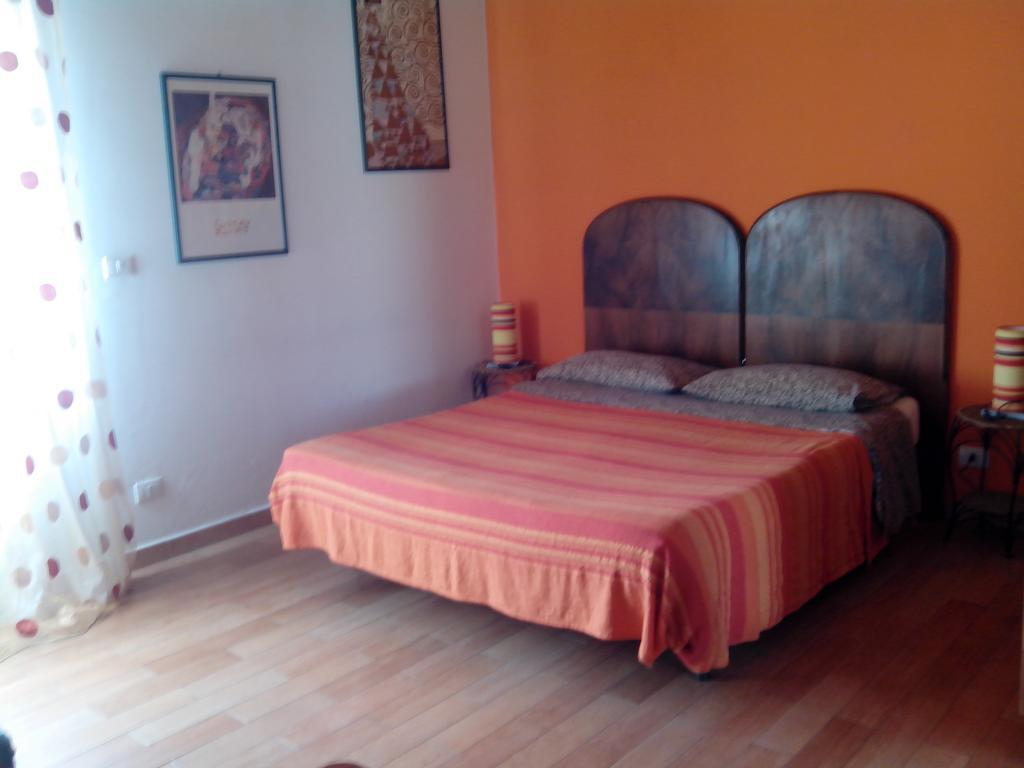 Bed&Breakfast La Casetta Sant'Alessio Siculo Quarto foto
